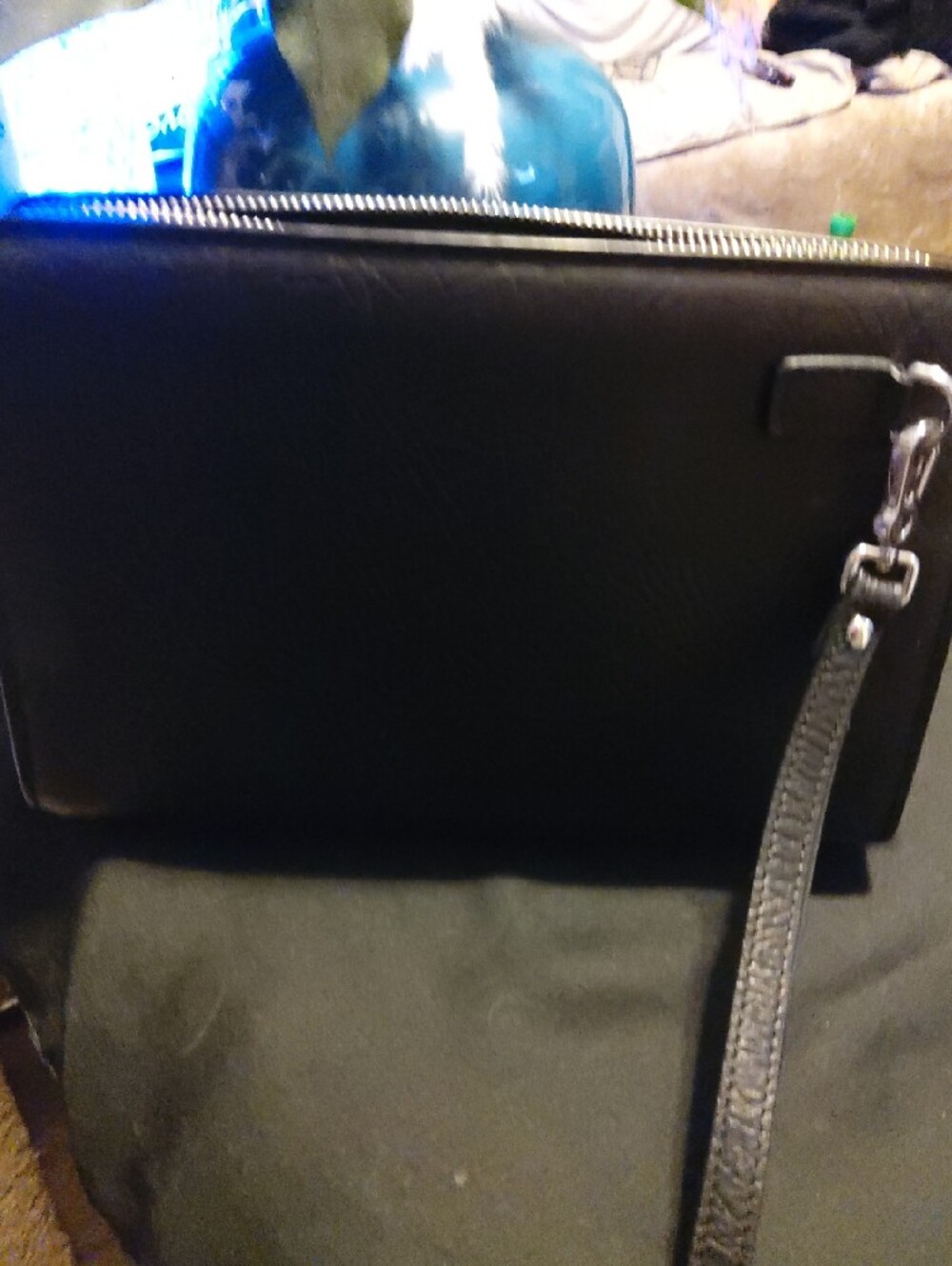 Louis Vuitton Black Leather Zip Pouch with Silver LV Emblem - Picture 2 of 6